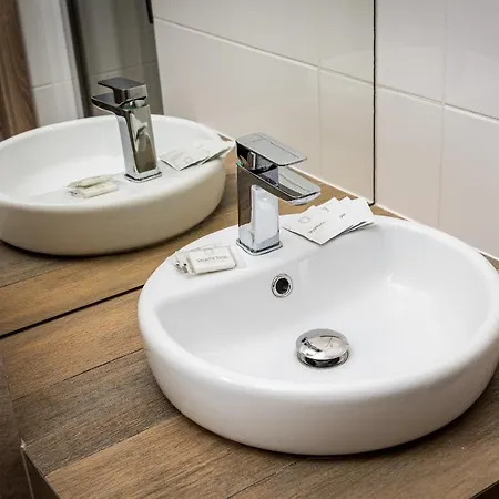 Aleje Jerozolimskie Street