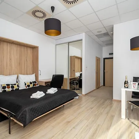 Aleje Jerozolimskie Street *