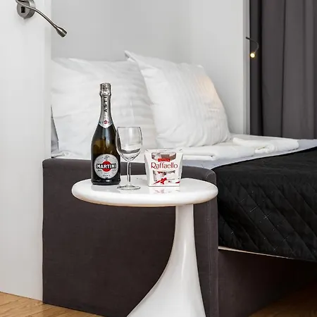 Aleje Jerozolimskie Street * Warsaw