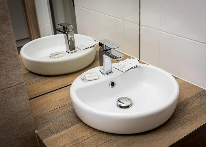 Aleje Jerozolimskie Street