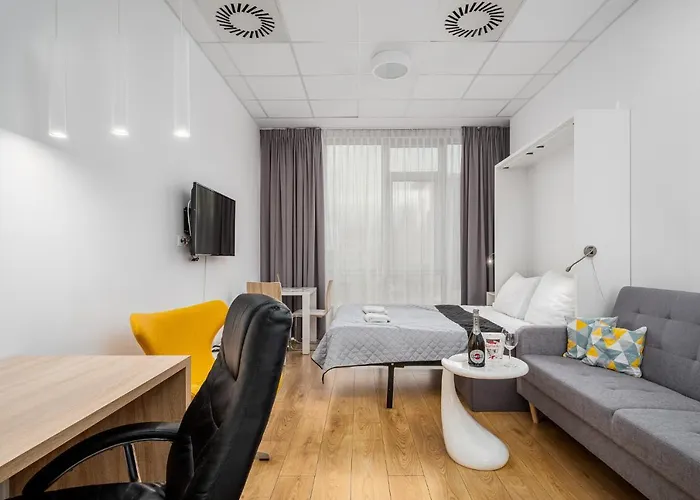 Apartment Aleje Jerozolimskie Street *