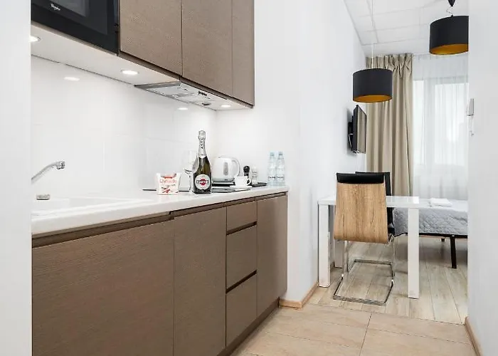 Aleje Jerozolimskie Street *