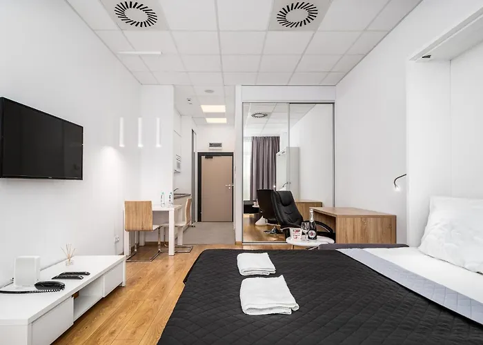 Aleje Jerozolimskie Street 아파트 바르샤바