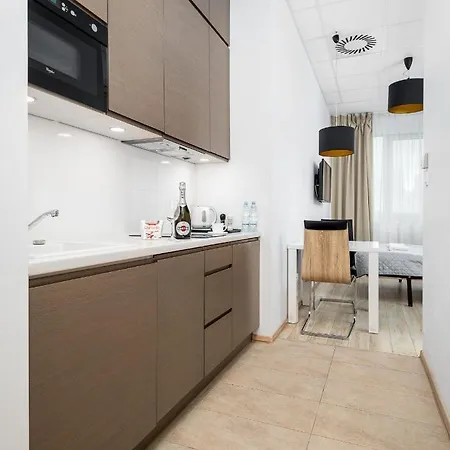 Aleje Jerozolimskie Street *