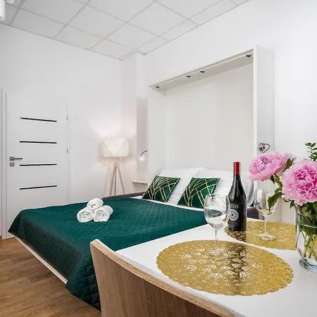 Aleje Jerozolimskie Street Varsóvia