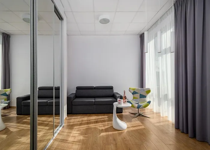 Aleje Jerozolimskie Street Lägenhet Warszawa