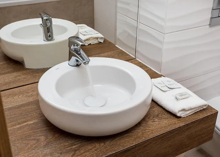 Lägenhet Aleje Jerozolimskie Street Warszawa